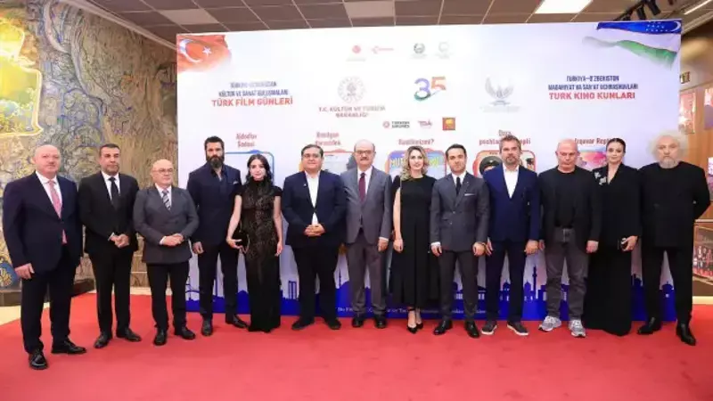 Özbekistan'da Türk sineması rüzgarı esti! Taşkent'te Türk sanatçılara yoğun ilgi