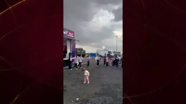 Şanlıurfa TEKNOFEST'te Çelik Kubbe’nin önünde halay coşkusu!