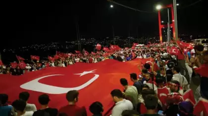 10 yıl geçti ama tehlike sürüyor: FETÖ pusuya yattı bir fırsat bekliyor