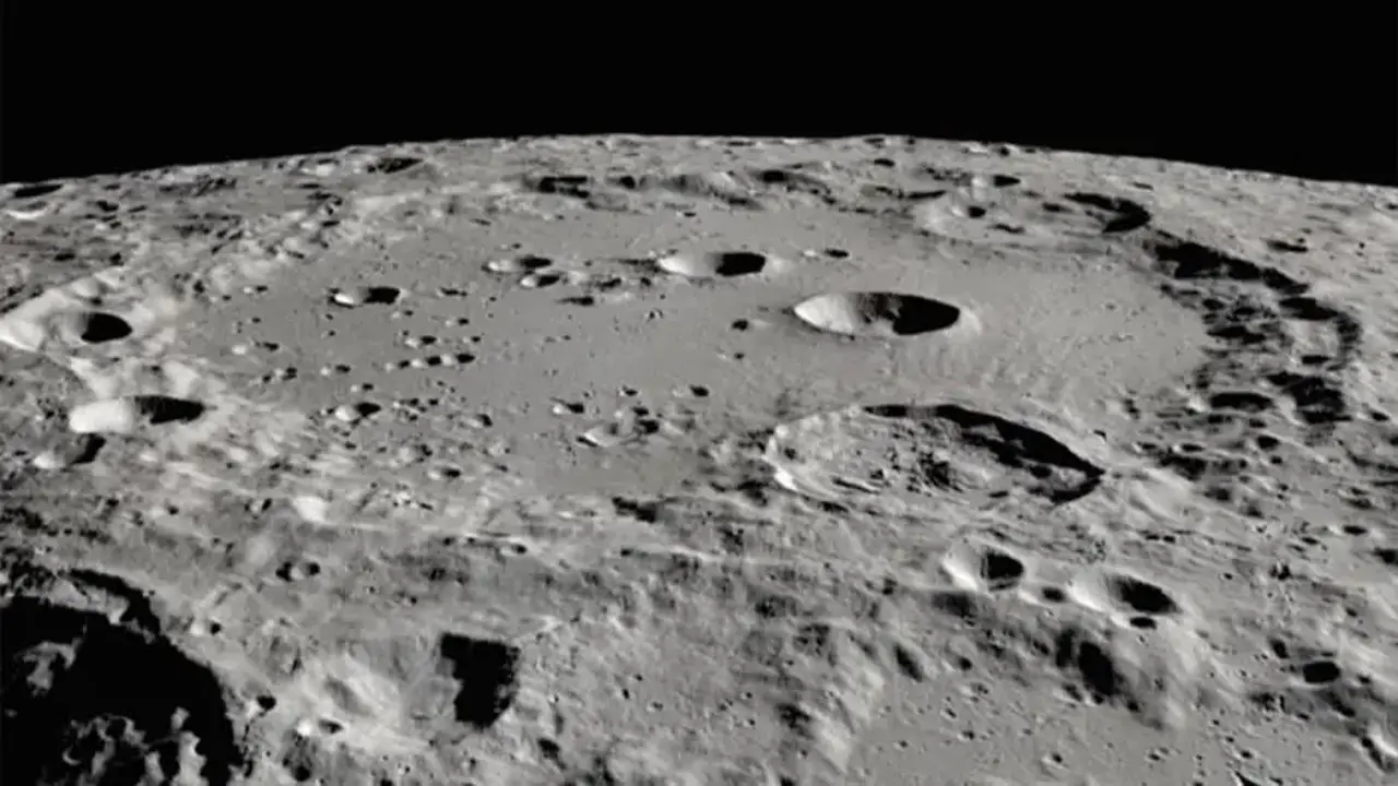 50 yıl sonra yeniden! NASA astronotları tarihi Ay görevi için son durağa ulaştı...