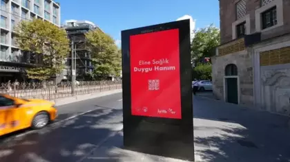 81 ildeki billboardlarda yer alan QR kodlu mesajlar merak uyandırdı