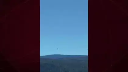 ABD'de eğitim uçuşu yapan savaş uçağı düştü pilot son anda kurtuldu