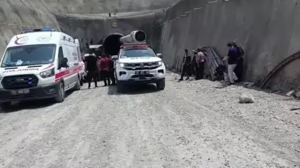 Adana’da boru döşeme çalışmasında göçük: 1 işçi hayatını kaybetti