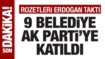 AK Parti'ye katılımlar devam ediyor: Cumhurbaşkanı Erdoğan rozetleri taktı