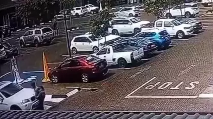 Alışveriş merkezi önünde polisi ezen sürücü cinayetle suçlanıyor
