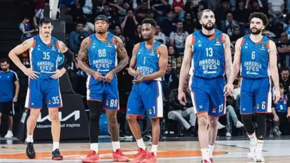 Anadolu Efes'te sürpriz ayrılık!
