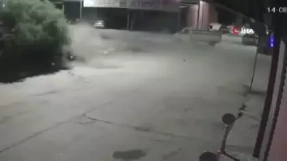 Ankara'da genç motorcuyu hayattan koparan feci kazanın görüntüleri ortaya çıktı
