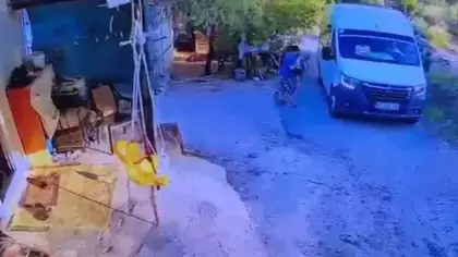 Antalya'da kahreden kaza: 1,5 yaşındaki oğlunun ölümüne sebep oldu