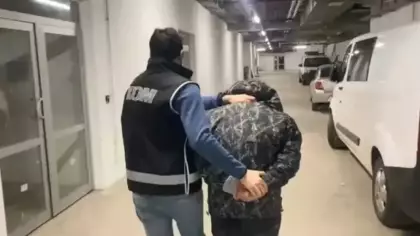 Antalya'da rüşvet operasyonu: 2 emniyet müdürü gözaltında