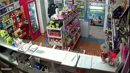 Arjantin'de hırsızı biber gazlı müdahale şok etti