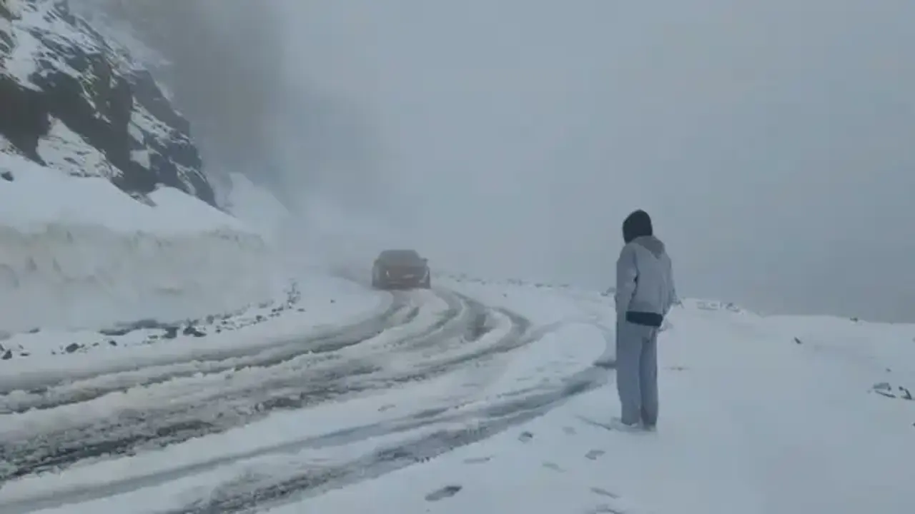 Arvtin'de mayıs ayında kar yağdı!