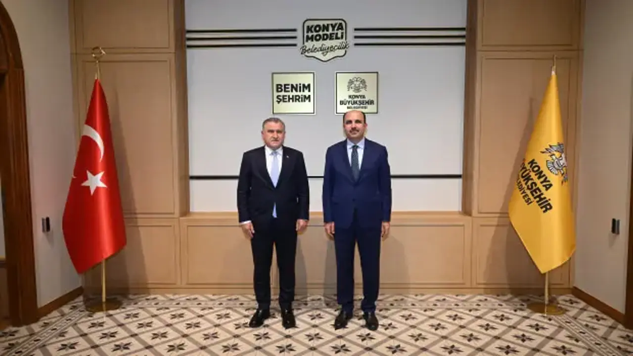 Bakan Bak ve Ak Parti Genel Başkan Yardımcısı Büyükgümüş, Başkan Altay’ı ziyaret etti