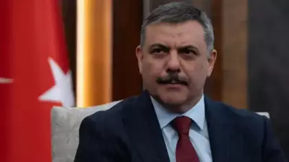 Bakan Çiftçi duyurdu: Eski İçişleri Bakanı Gedik’in kabri Menderes'in yanına taşınacak