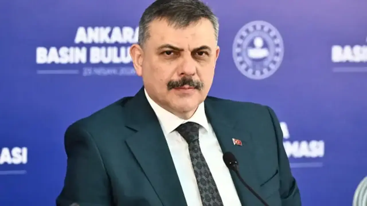 Bakan Çiftçi'den 27 Nisan mesajı: E-muhtıra karanlığından Türkiye Yüzyılı aydınlığına!