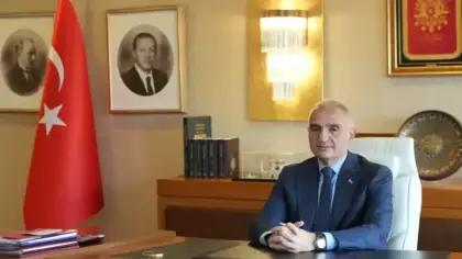 Bakan Ersoy'dan 29 Ekim mesajı!
