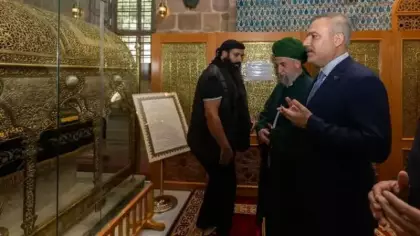 Bakan Fidan Suriye'de ziyaretlerde bulundu