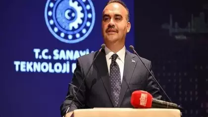 Bakan Kacır'dan sıfır atık forumunda uluslararası işbirliği diplomasisi
