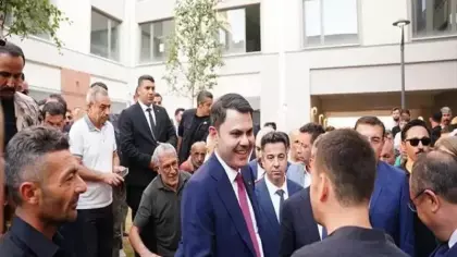 Bakan Kurum Malatya’da depremzede aileye misafir oldu