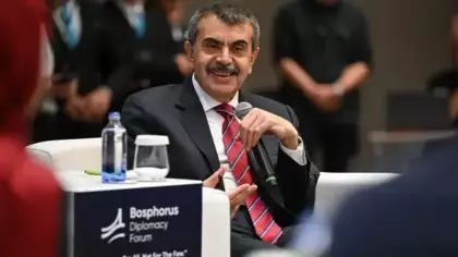 Bakan Tekin'den LGS ve YKS iddialarına net yanıt! Sistem değişiyor mu? Son noktayı koydu!