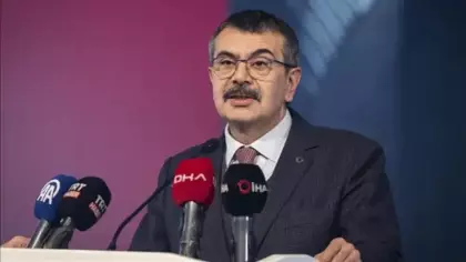 Bakan Tekin'den öğretmenlere mesaj