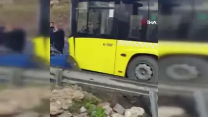 Başakşehir'de İETT otobüsü ile otomobil çarpıştı: 3 yaralı
