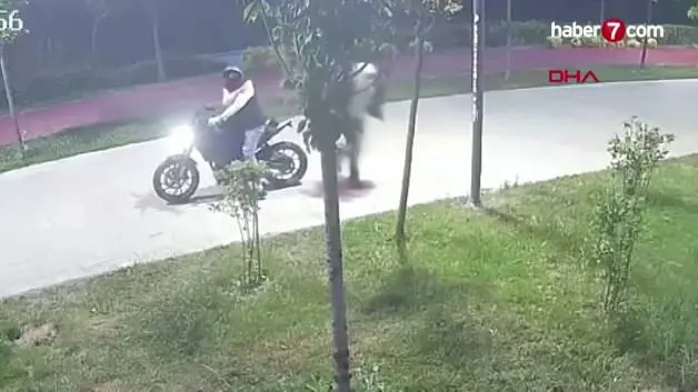 Başakşehir'de iş yerine silahlı saldırı kamerada