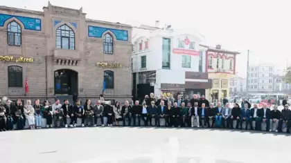 Başkan Altay Mevlana Caddesi'ni gezdi