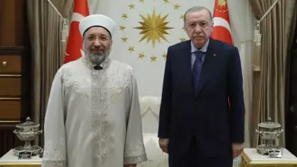 Başkan Erdoğan, Diyanet İşleri Başkanı Arpaguş'u kabul etti