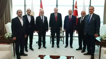 Başkan Erdoğan, HÜDA Par liderini kabul etti