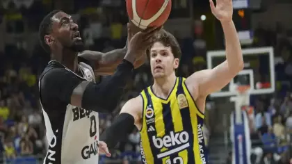 Beşiktaş'ı farklı deviren Fenerbahçe seriyi eşitledi