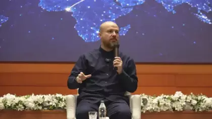 Bilal Erdoğan: İslam dünyasının birlikte güçlü olmasına öncülük edebiliriz