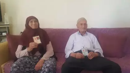 Biri 100 diğeri 103 yaşında! Uzun yaşamın sırrını açıkladılar
