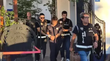 Bodrum Limanı'na rüşvet operasyonu! Balya balya para çıktı
