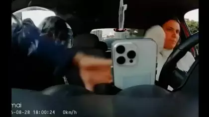 Brezilya'da dehşet anları: Trafik ışıklarında saniyeler içinde soyuldu