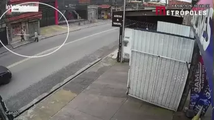 Brezilya'da kaldırımda yürürken üzerine balkon sundurma düşen adam hayatını kaybetti