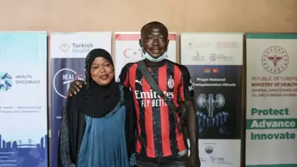 Burkina Faso'da Türk doktorların şifa eli: Böbrek nakli olan hasta sağlığına kavuştu