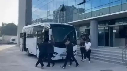 Bursa'da operasyon! Kadın kılığına girip evlilik vaadiyle tuzağa çektiler: 10 tutuklu