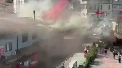 Bursa'da tarihi çarşıda yangın! Çok sayıda ekip sevk edildi