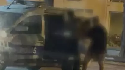 Çanakkale’de skandal! İş insanı otel odasında 2 çocukla yakalandı