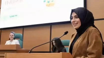 CHP'de bir istifa daha! Amine Cansu Çelik kararını duyurdu
