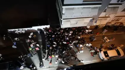 CHP'de kavga! Koltuğa oturdu, ortalık karıştı