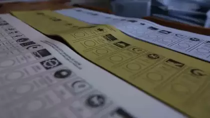 CHP'ye yakın araştırma şirketi son anket sonuçlarını duyurdu! Zirvede büyük fark, dikkat çeken sonuçlar...