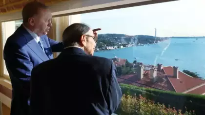Cumhurbaşkanı Erdoğan'dan Lübnan Başbakanı'na 'Osmanlı' vurgulu 'nazik' jest