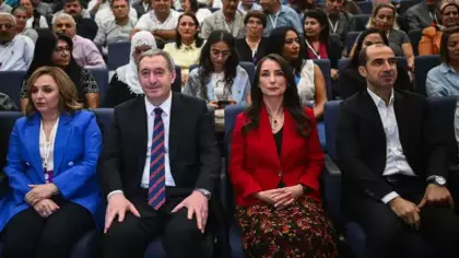 DEM Parti'de seçim günü! Tuncer Bakırhan ve Tülay Hatimoğulları yeniden seçildi