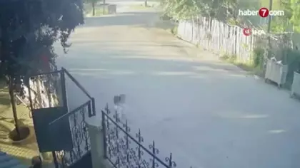 Deprem anında çocukların panik dolu kaçışı kamerada