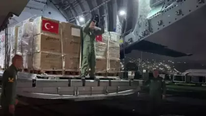 Deprem felaketinin ardından Türkiye harekete geçti! Askeri uçaklar peş peşe indi
