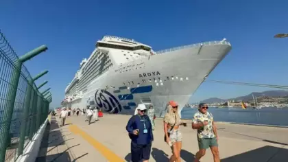 Dev kruvaziyer gemisi yeniden Bodrum’a geldi