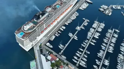 Dev kruvaziyer MSC Divina 4 bin 140 turistle Marmaris'e demirledi