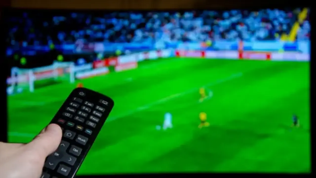 Dev maç şifresiz yayınlanacak: Futbol şöleni olacak!