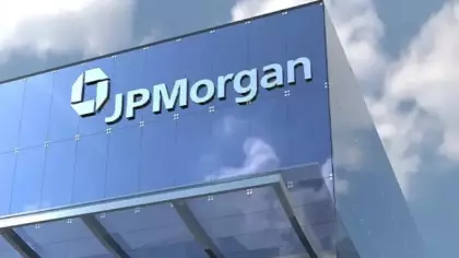 Dev yatırım bankasından e-posta skandalı: Gizli bilgileri müşterilerine gönderdiler!